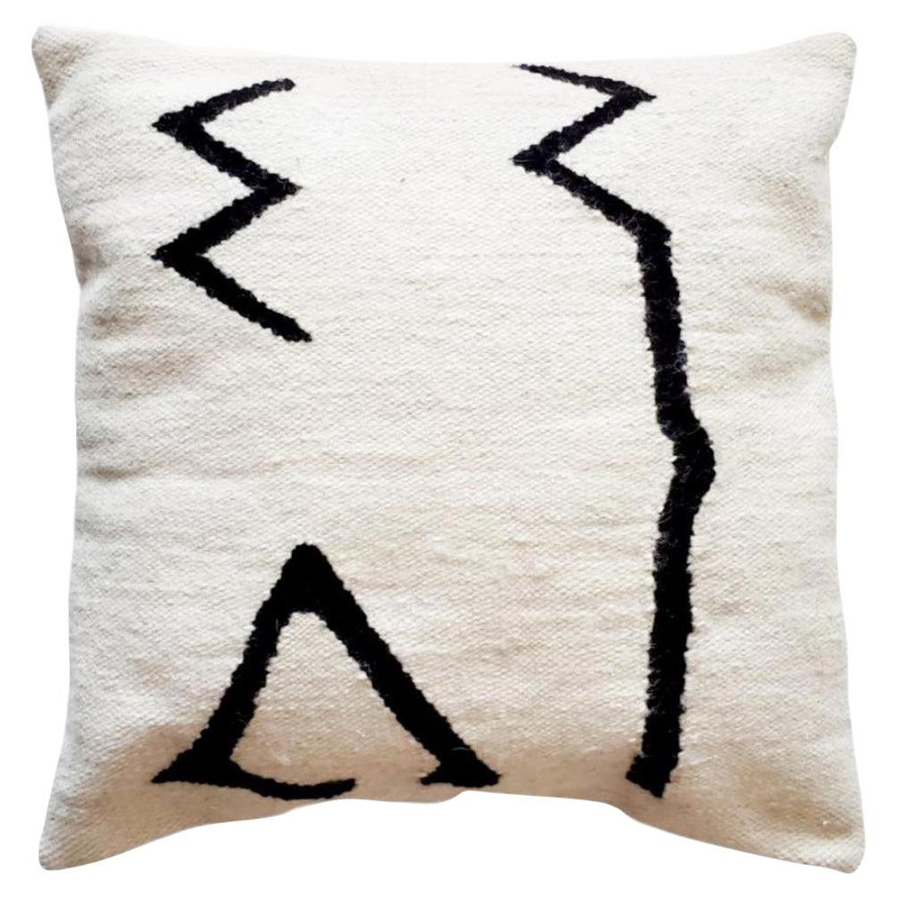 Black and Cream Zella Wool PIllow Cover For Sale