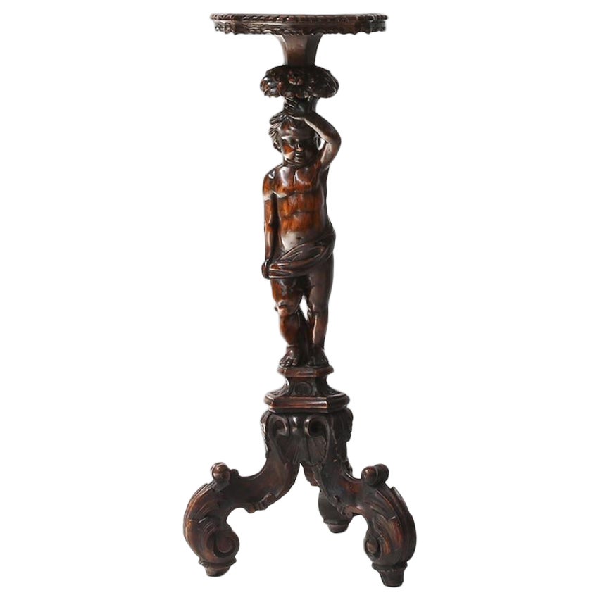 Ancienne table à piédestal avec putti, vers 1850 en vente