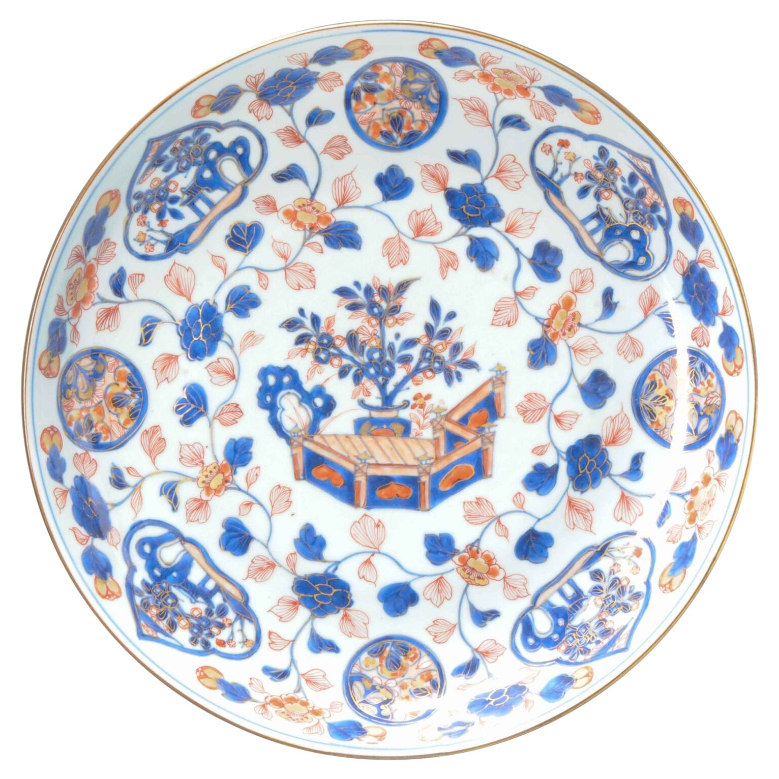 Precioso Cargador Antiguo de Porcelana China Imari del Periodo Kangxi, China