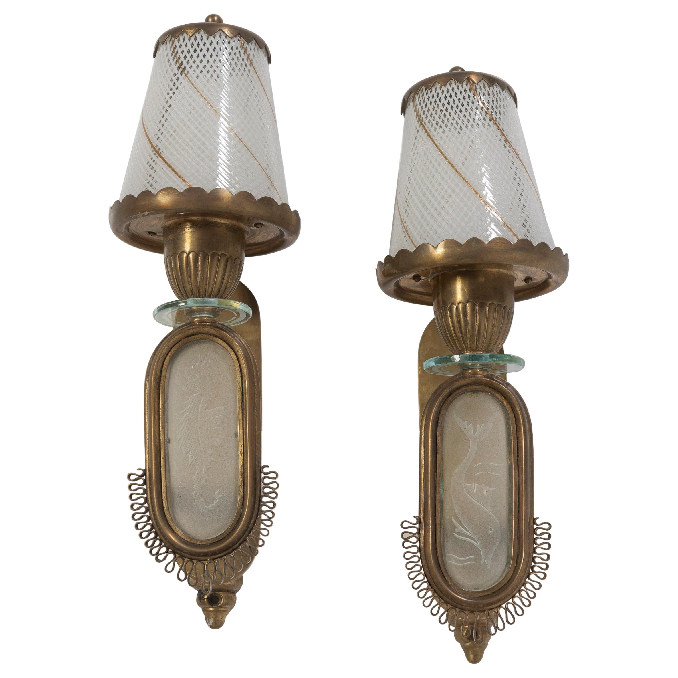 Pair of Sconces in Etched Glass, Cut Crystal and Brass, Attributed to Venini