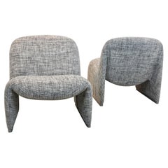 Exquisite Pair of Artifort Alky Chairs by Giancarlo Piretti