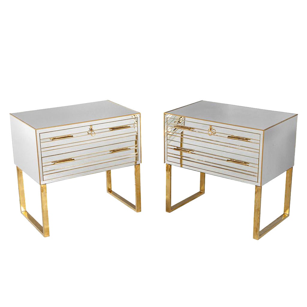 Pair of Modern Italian Brass and Mirror Nightstand Chests For Sale