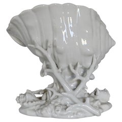 Richard Ginori 1940s White ceramic Shells centrepiece.
