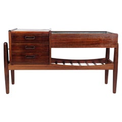 Retro Planter in Rosewood Model 26 by Arne Wahl Iversen From 1959