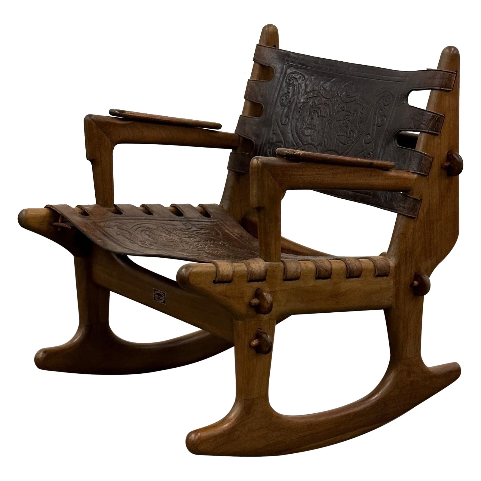 Chaise à bascule en cuir par Angel Pazmino pour Muebles De Estilo en vente