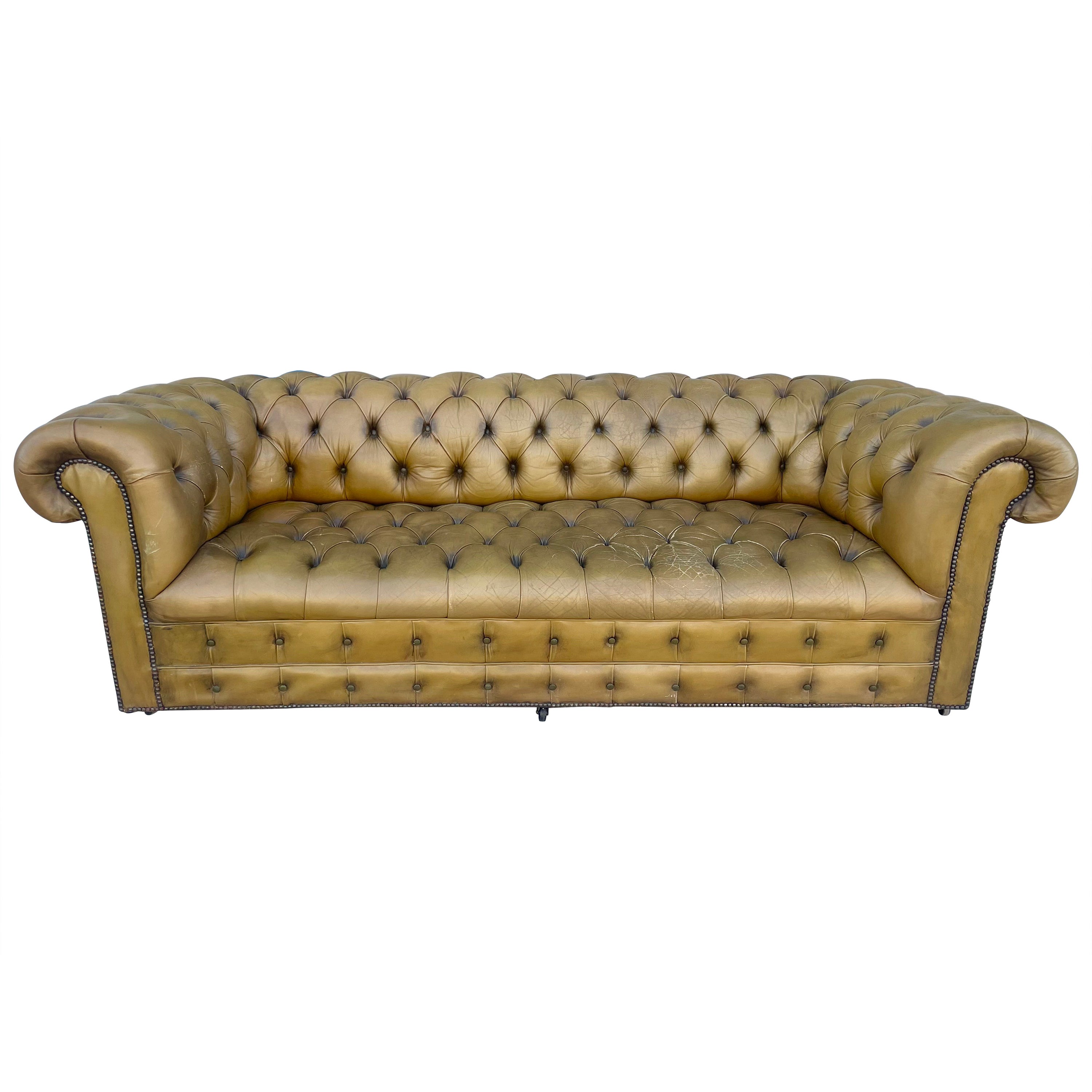 1960s Vintage Tufted Leather Sofa For Sale