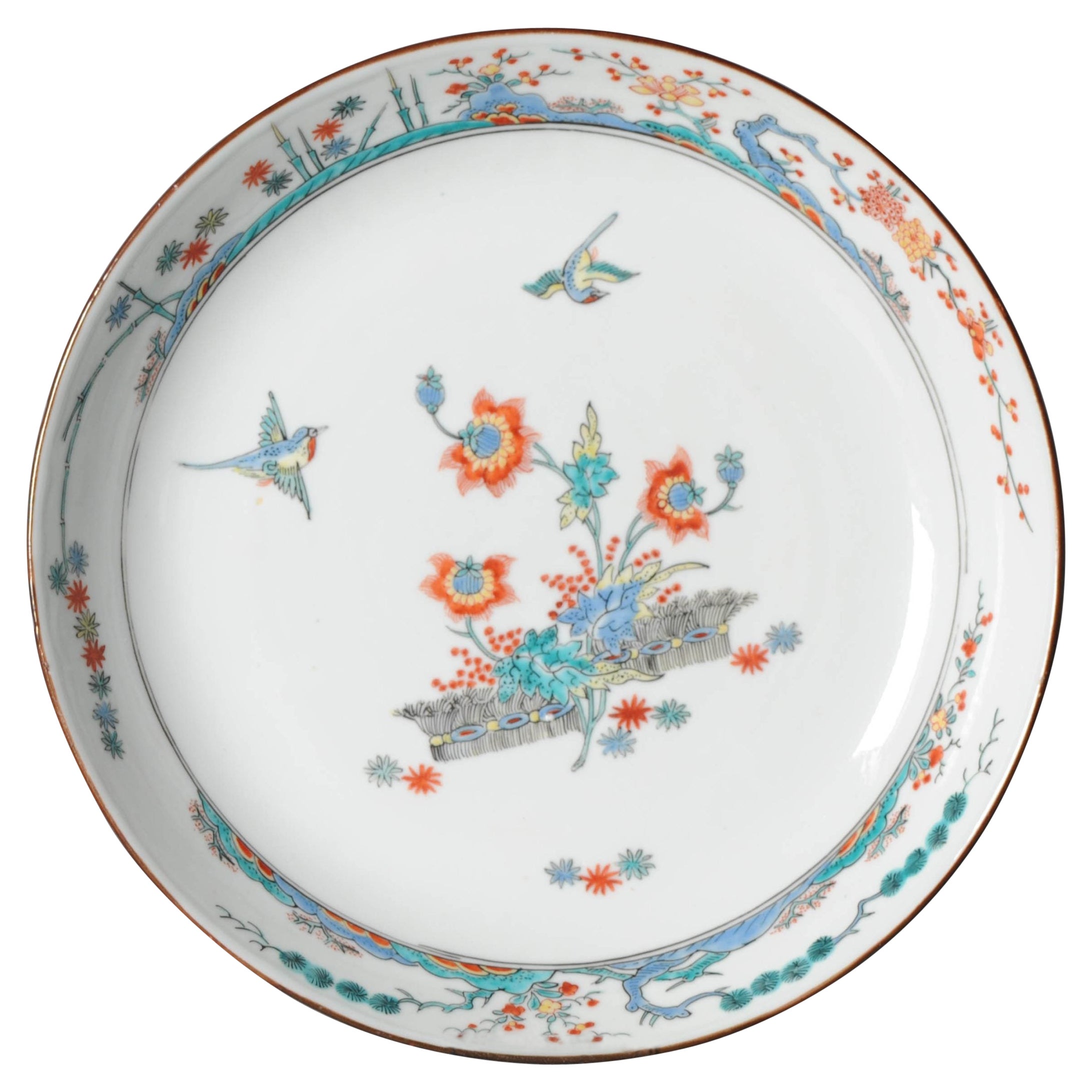 Assiette kakiemon en porcelaine chinoise de la période Kangxi, décorée en hollandais, 18ème siècle