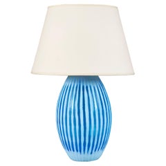 Grande lampe Murano à godrons bleus