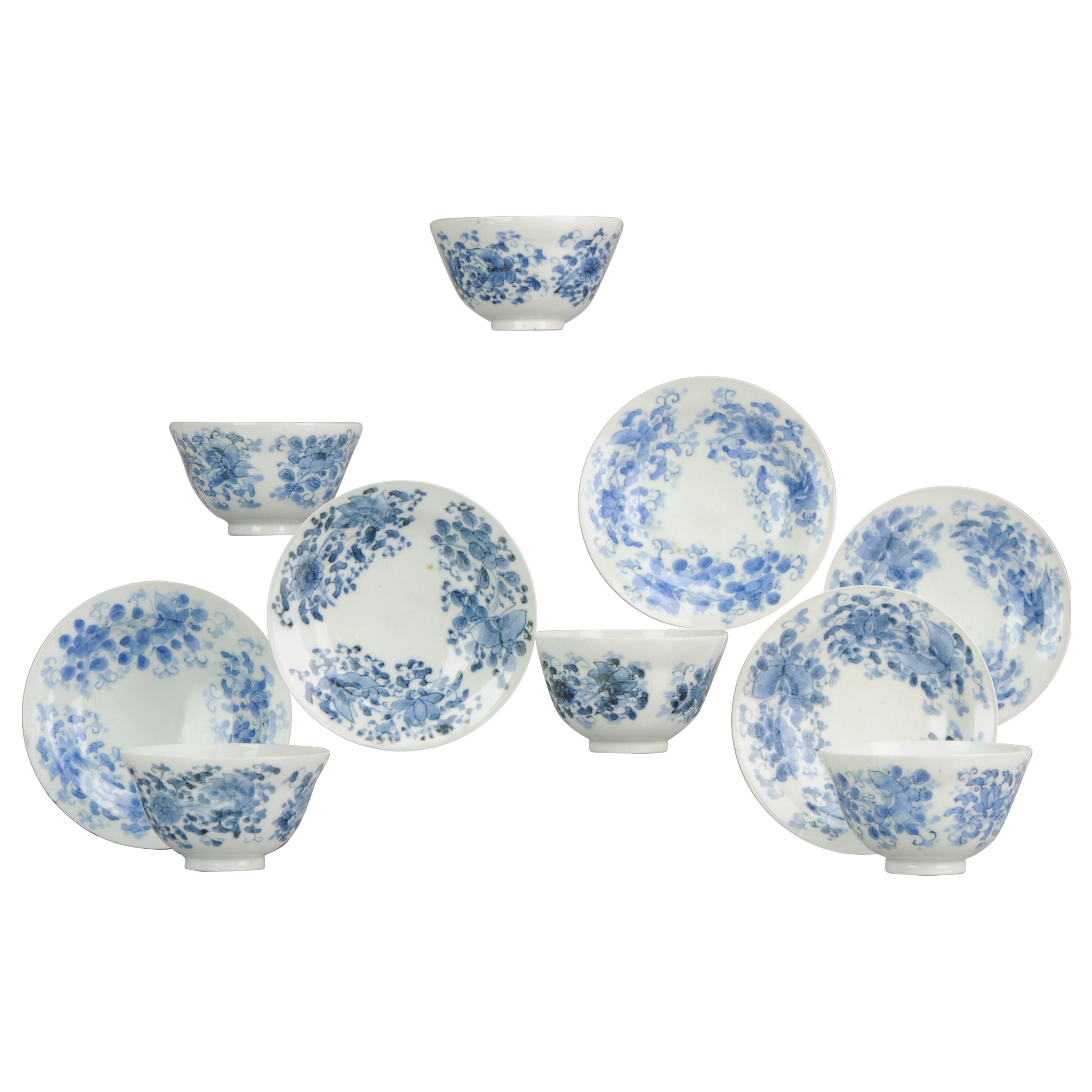 Set of 13 Antique Japanese Arita Flowers Porcelain Meiji Dynasty Japan, 19th Cen