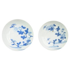 Antiguo y precioso Cuenco Arita de Porcelana Japonesa Nabeshima Flores y Kintsugi