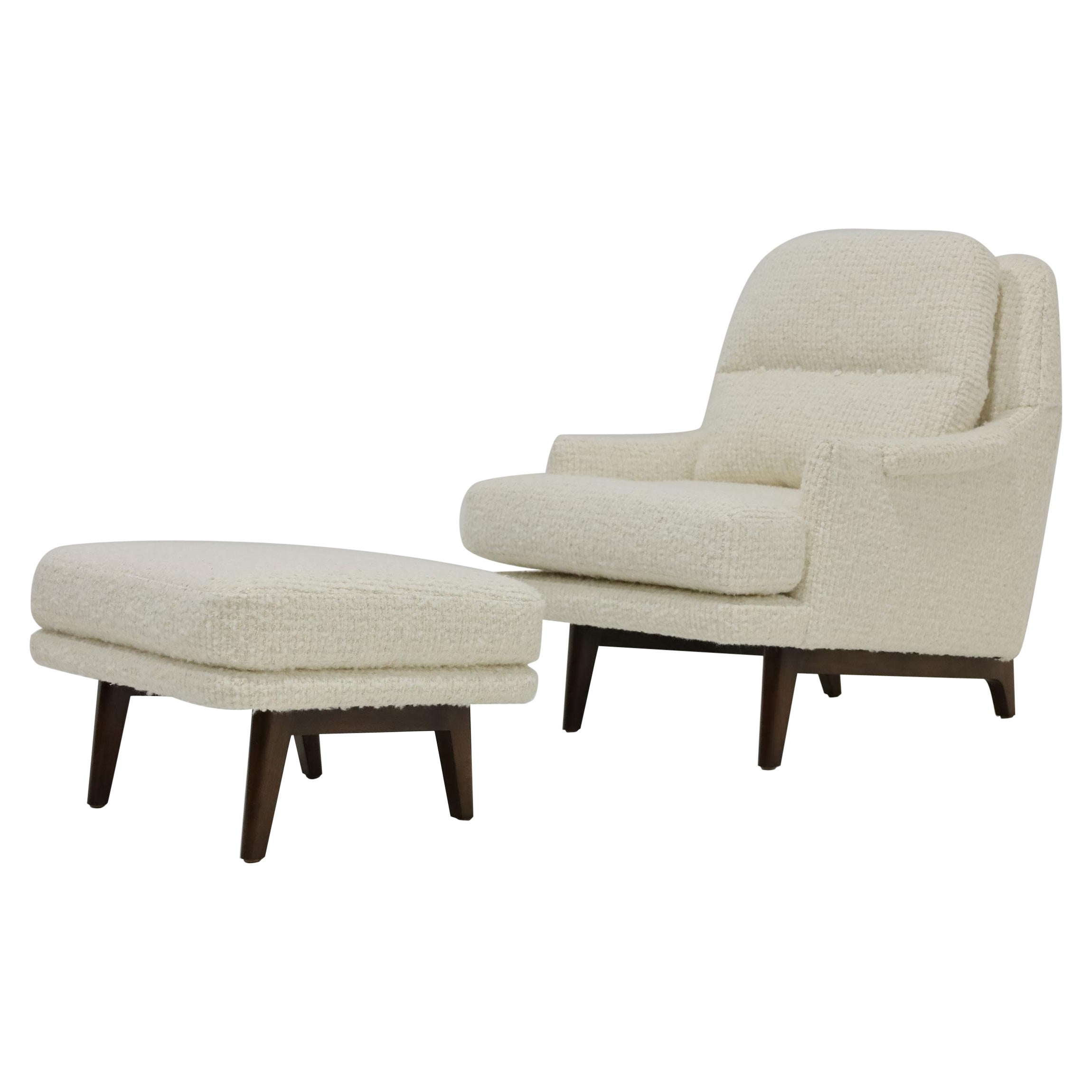 Roger Sprunger for Dunbar Lounge Chair and Ottoman in Holly Hunt Great Plains For Sale