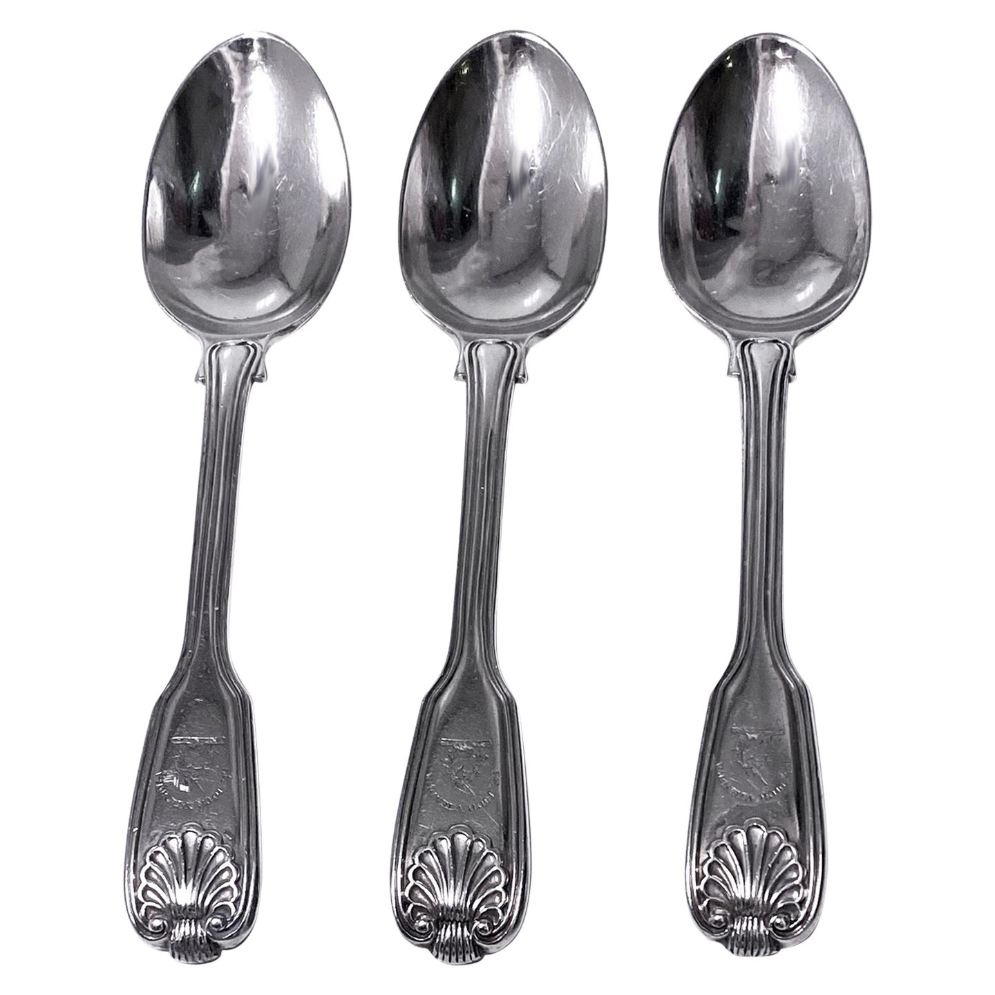 Three Fiddle Thread Shell large Teaspoons London 1836 Mary Chawner For Sale