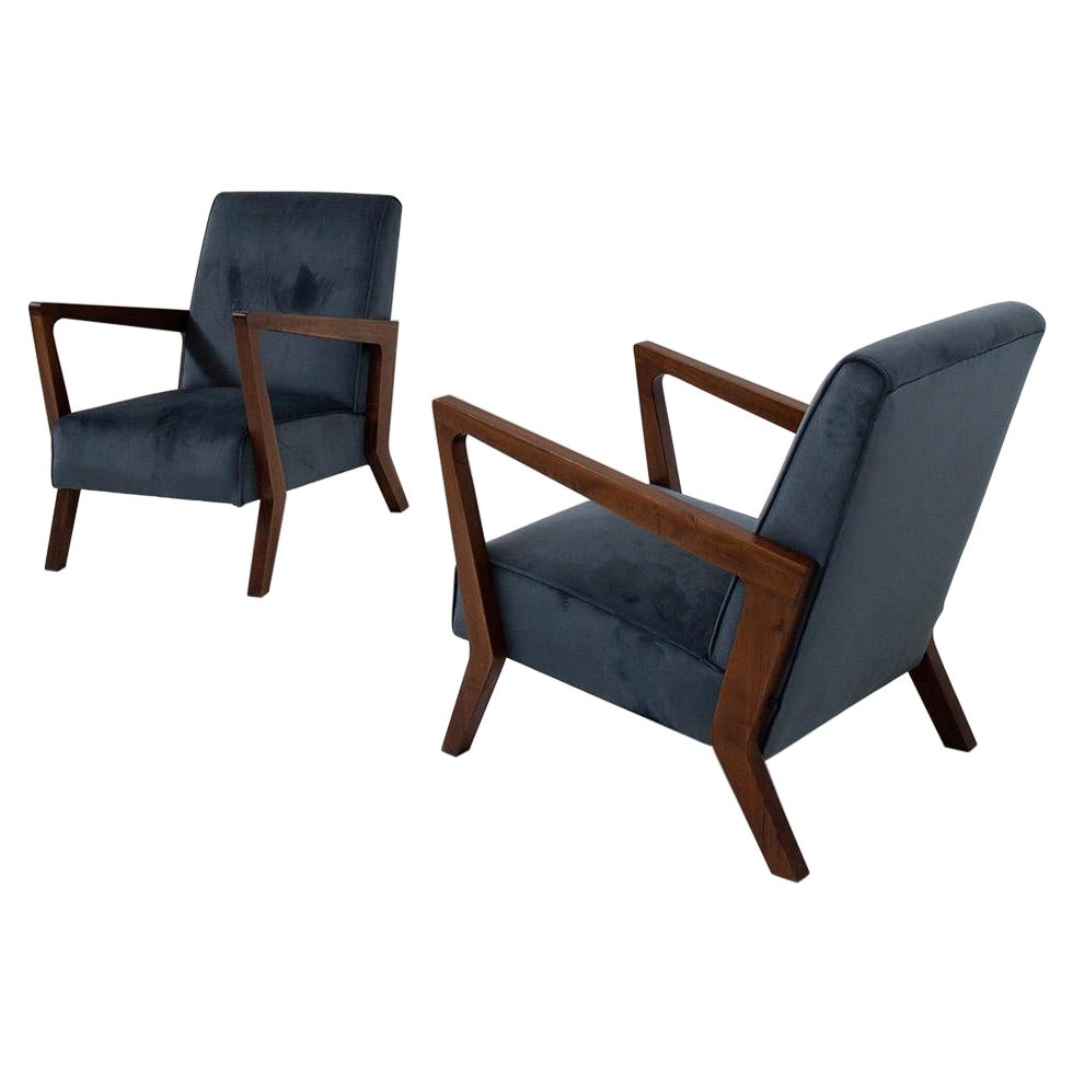 Pair of  vintage Italian Manufacture armchairs in blu velvet  For Sale