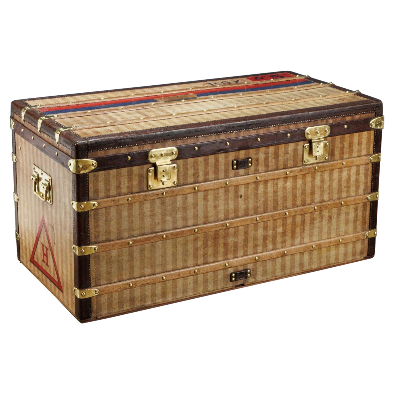 Lot - LOUIS VUITTON STEAMER TRUNK, late 19th century; fitted with