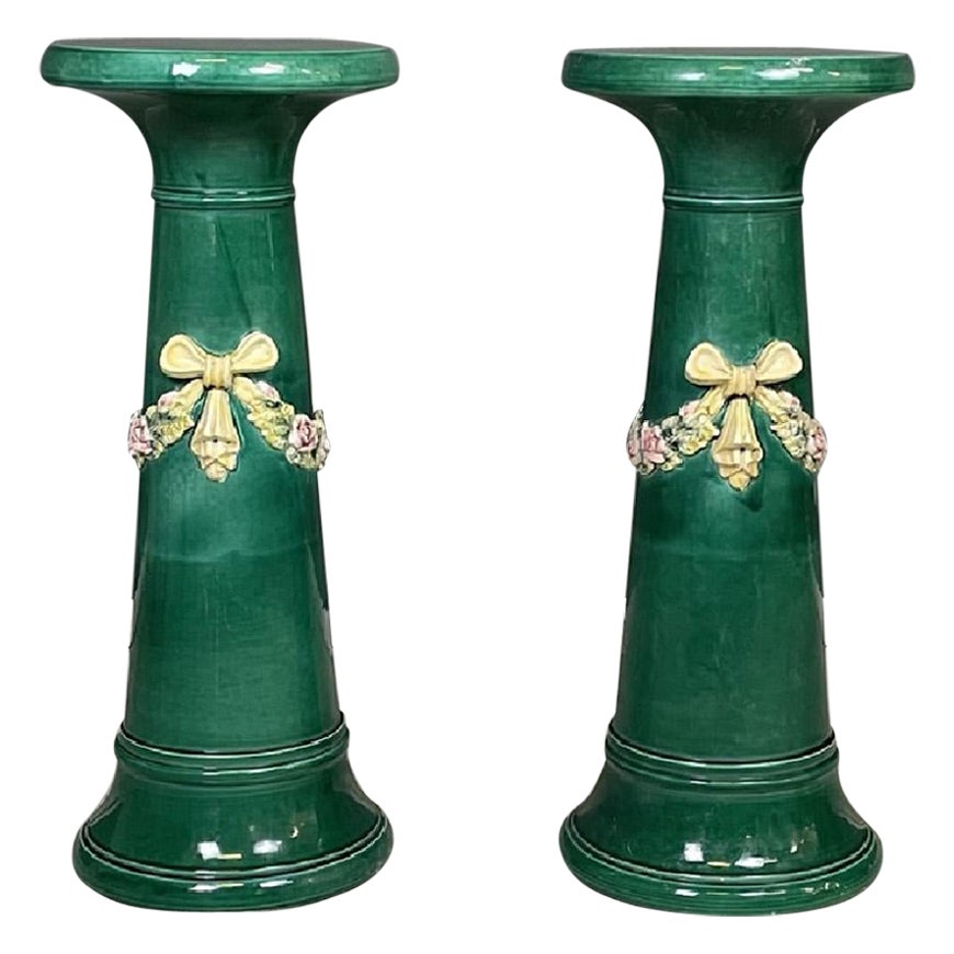 Italian imperial style green ceramic columns pedestals bows and flowers, 1930s For Sale