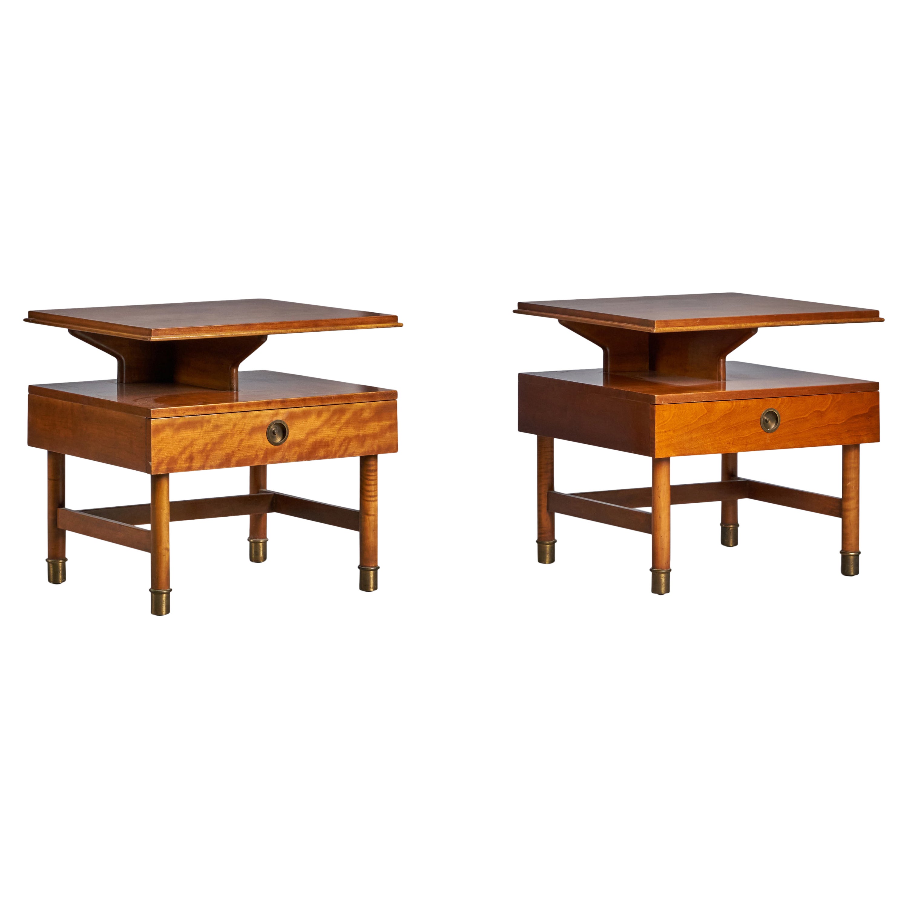 Renzo Rutili, Nightstands, Mahogany, Maple, Brass, USA, 1950s For Sale