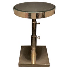 Merveilleuse table d'appoint télescopique Lorin Marsh en nickel poli avec plateau en miroir