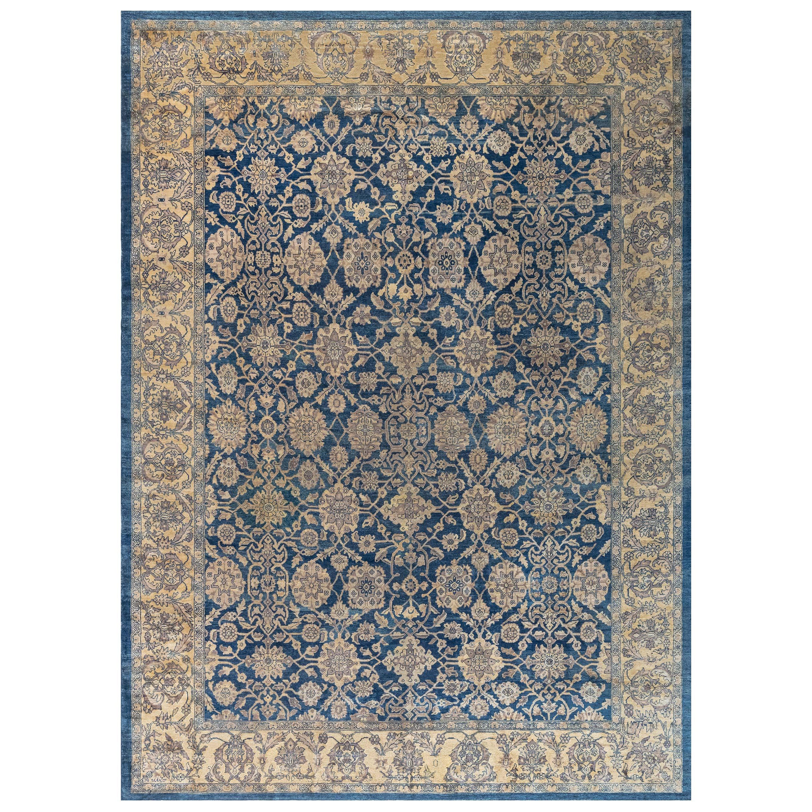 Early 20th Century Persian Sultanabad Rug For Sale