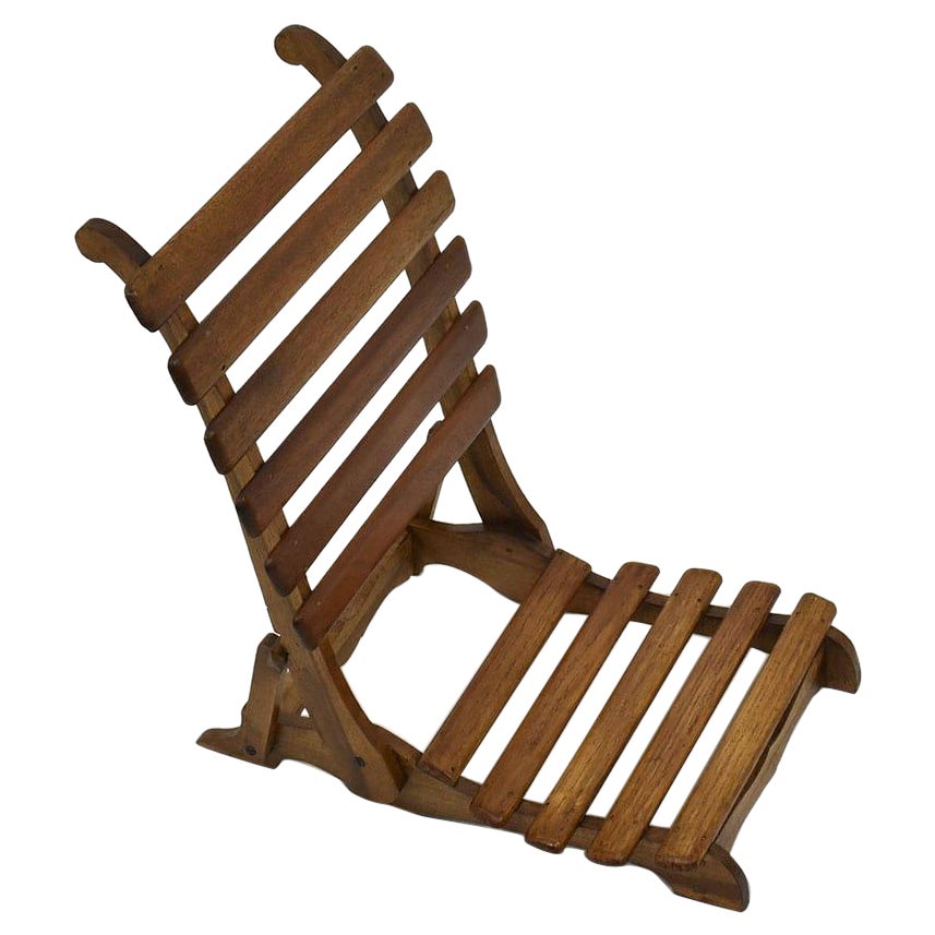Small Folding Beach Chair, Beech Wood, Twentieth Century                    For Sale