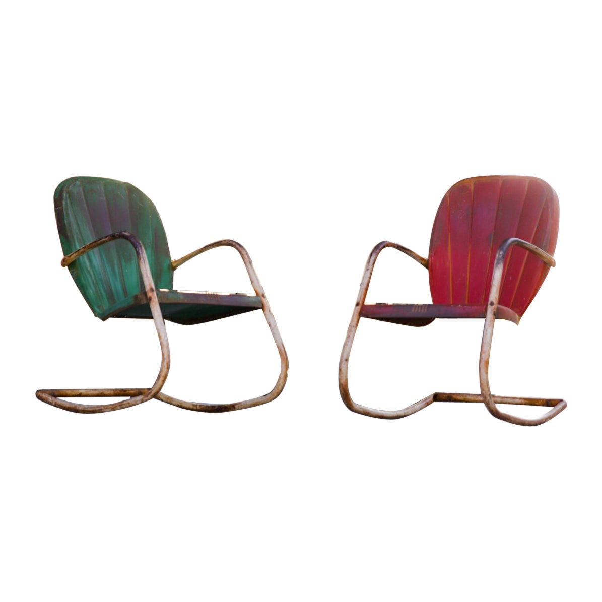Pair of Mid-Century Patio Shell-back Rocking Chairs 