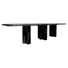 Table de salle à manger Amnis en aluminium, obsidienne et marbre de Deceres Studio