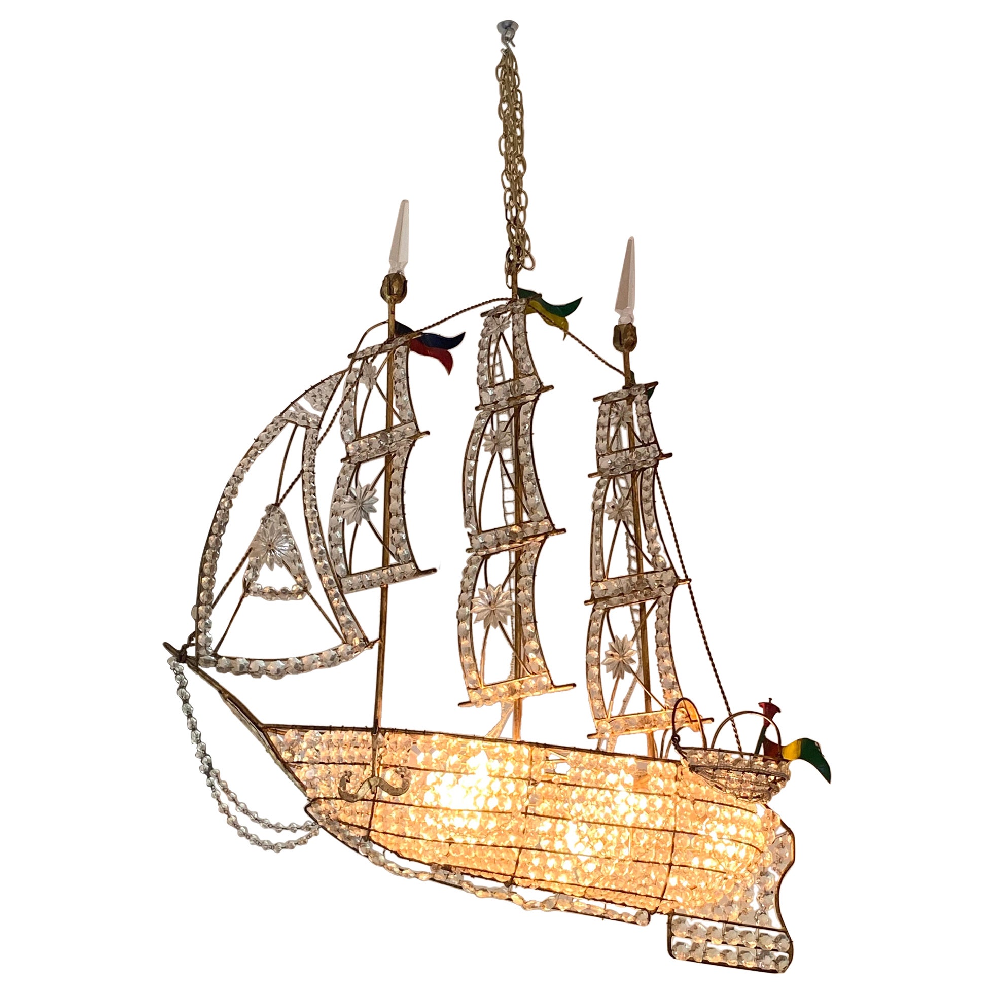 Lustre de bateau en cristal en vente