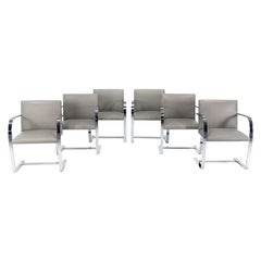 2020 Chaises Mies van der Rohe Flat Bar Brno pour Knoll en cuir gris