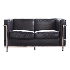 Vintage Le Corbusier Lc2 Stil Schwarzes Chrom-Sofa mit 2 Sitzen aus der Mitte des Jahrhunderts