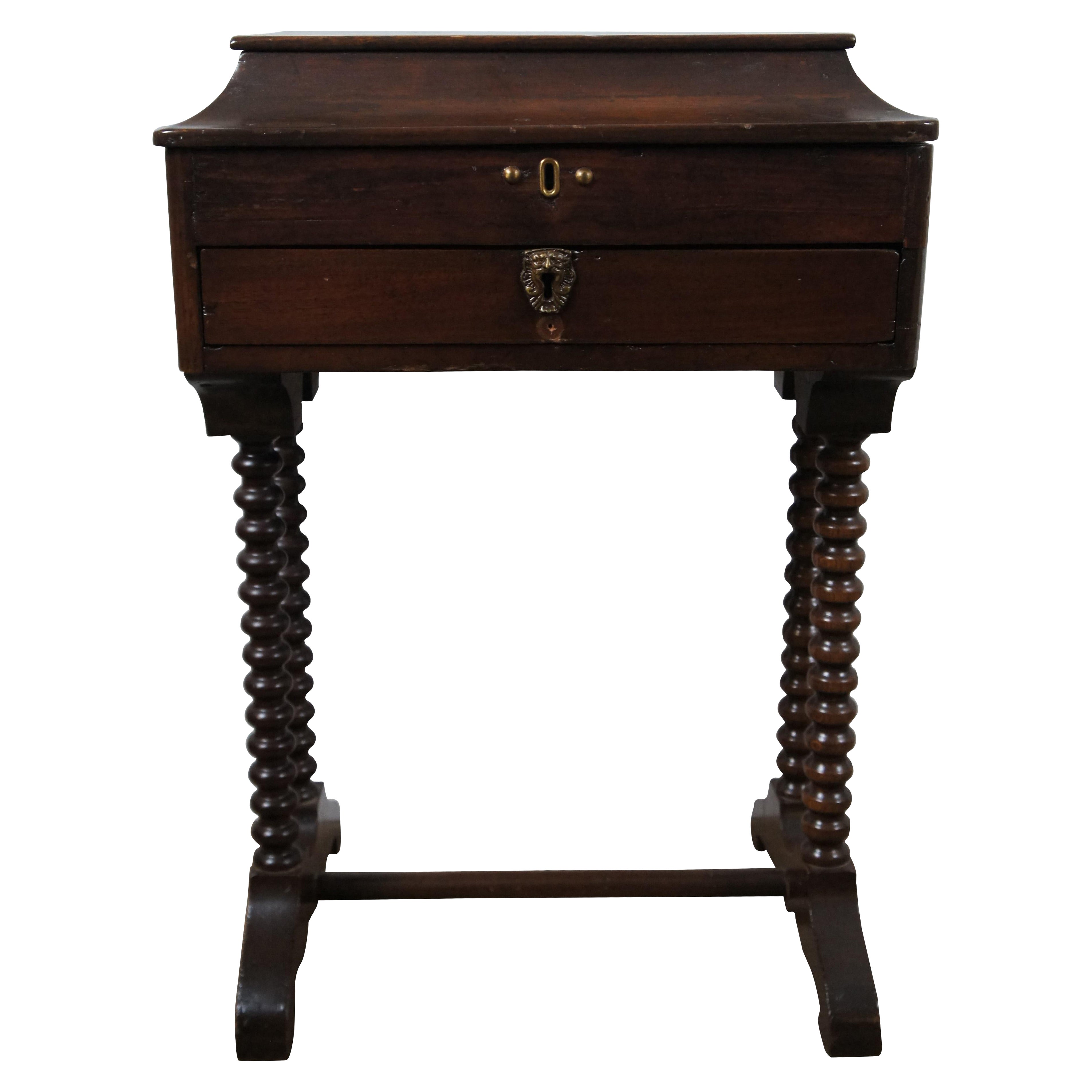 Antique Victorian Ladies Bobbin Turned Mahogany Sewing Table Stand Mirror en vente