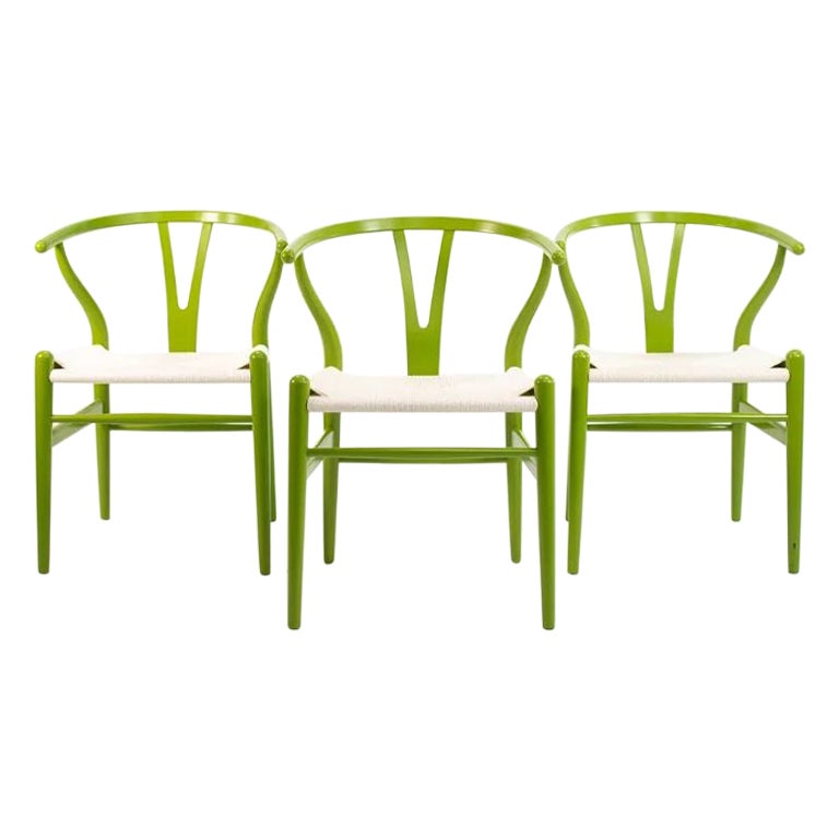 2021 CH24 Wishbone Dining Chairs by Hans Wegner for Carl Hansen in Green