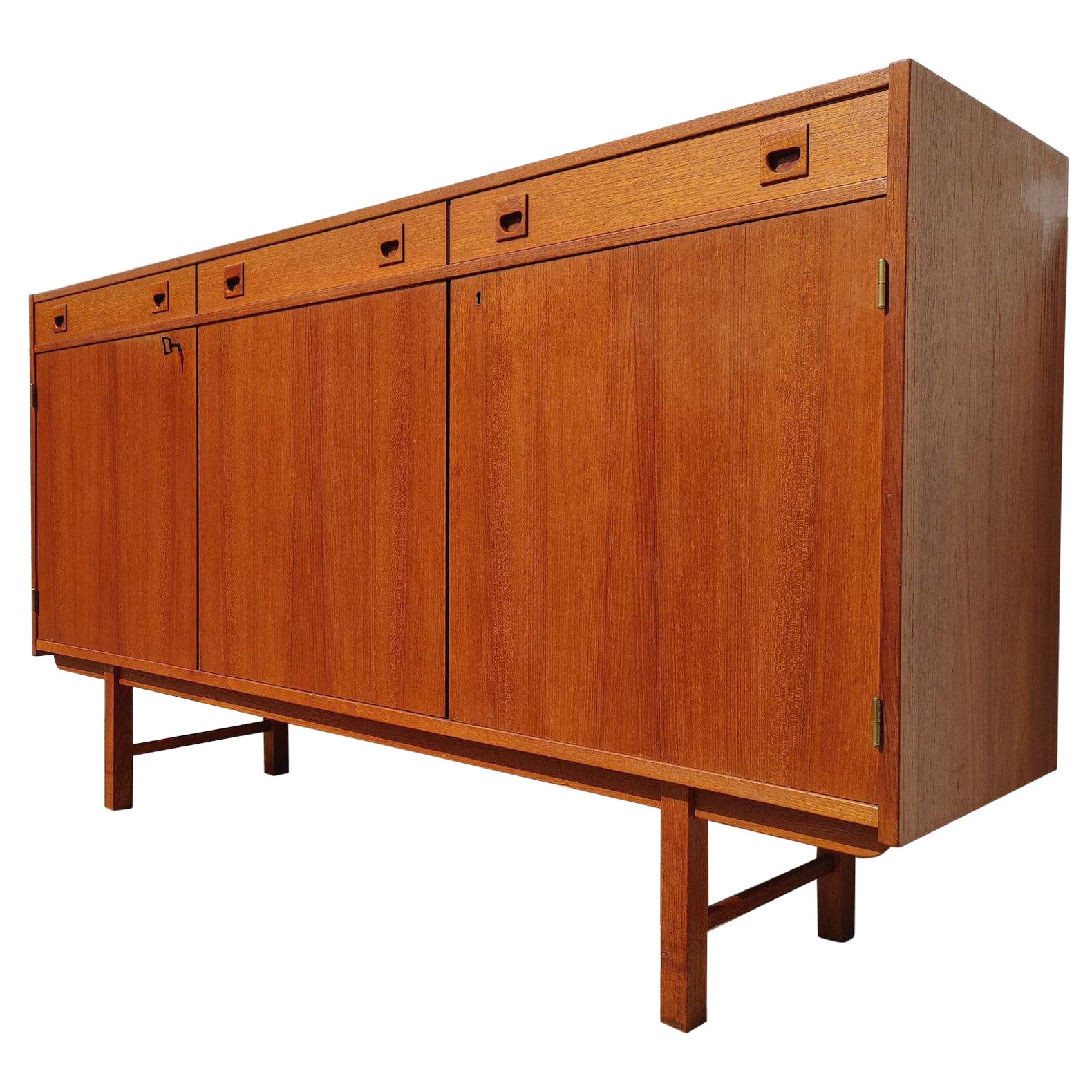 Mid Century Danish Modern Teak Cabinet For Sale