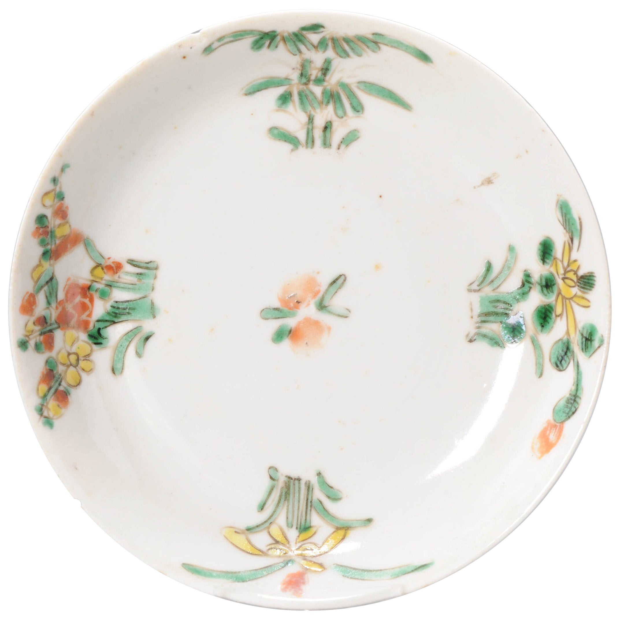 Antique Ko Akae Plate Chinese Porcelain Wucai Tianqi Chongzhen Flowers, 17th Cen For Sale