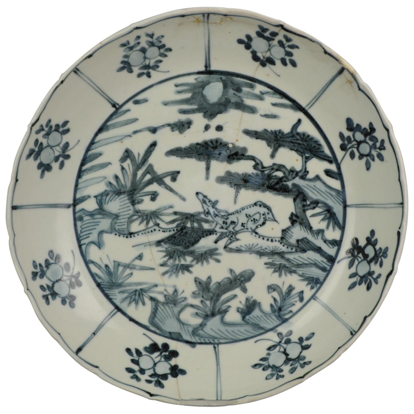 Antiker chinesischer Porzellanteller Jiajing/Wanli Ming Swatow, Groß, 16./17. Jahrhundert