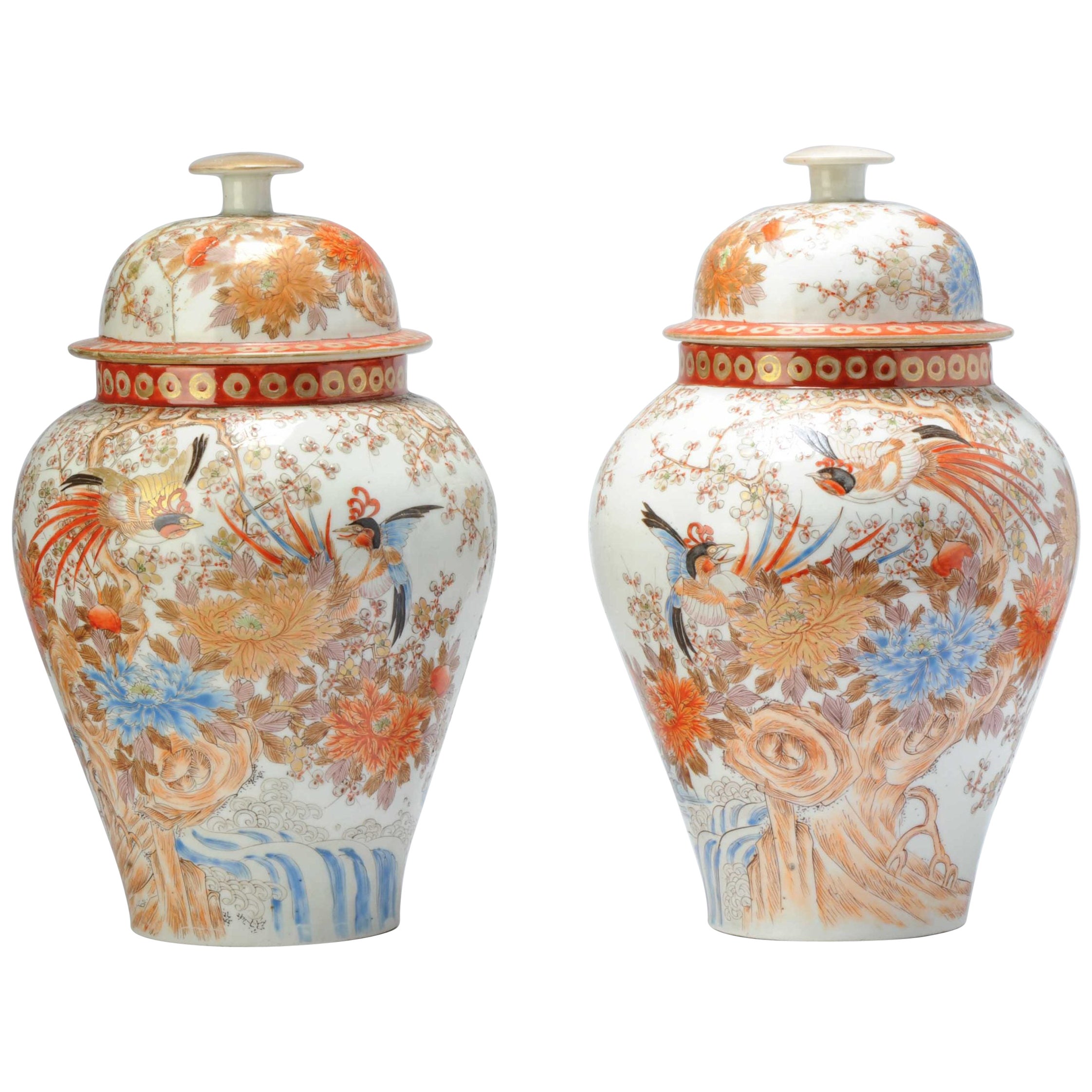 Set of 2 Antique Lidded Hichozan Japanese Arita Vases Garden Bird, 19th Century