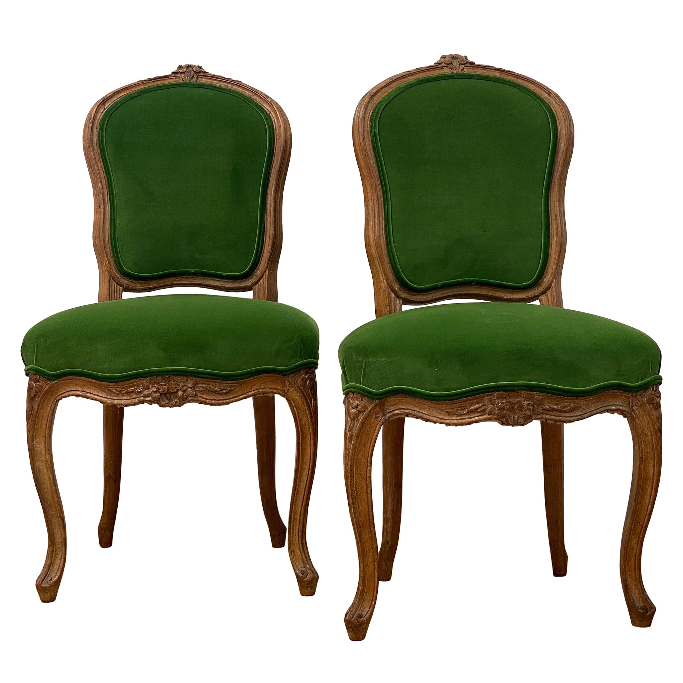  A pair of Antique Louis XVI Chairs For Sale