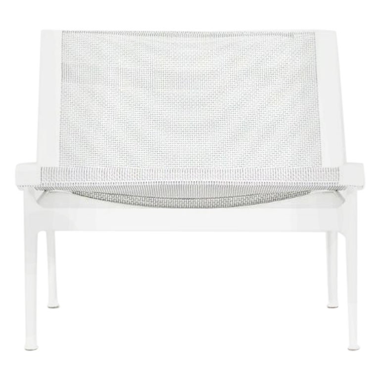 2021 Richard Schultz for Knoll Swell Lounge Chair in White / Silver For Sale