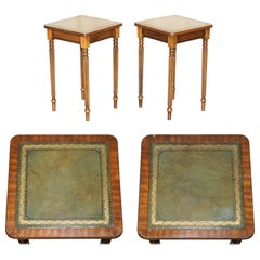 FiNE PAIR OF VINTAGE ENGLISH HARDWOOD & GREEN LEATHER SIDE END LAMP WINE TABLES