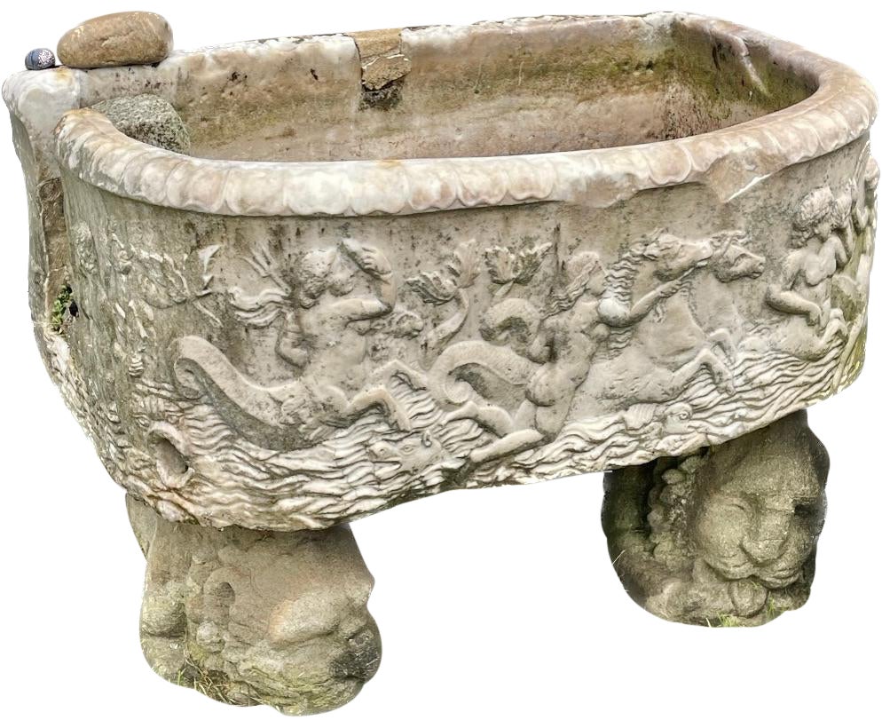 Large Roman Marble Neoclassical Cistern or Planter from Carcassonne Castle For Sale