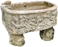 Großer neoklassizistischer Zistern oder Pflanzgefäß aus römischem Marmor aus dem Schloss Carcassonne