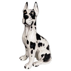 Sculpture moderne italienne en céramique noir et blanc représentant un chien dogue allemand Arlequin, années 1980