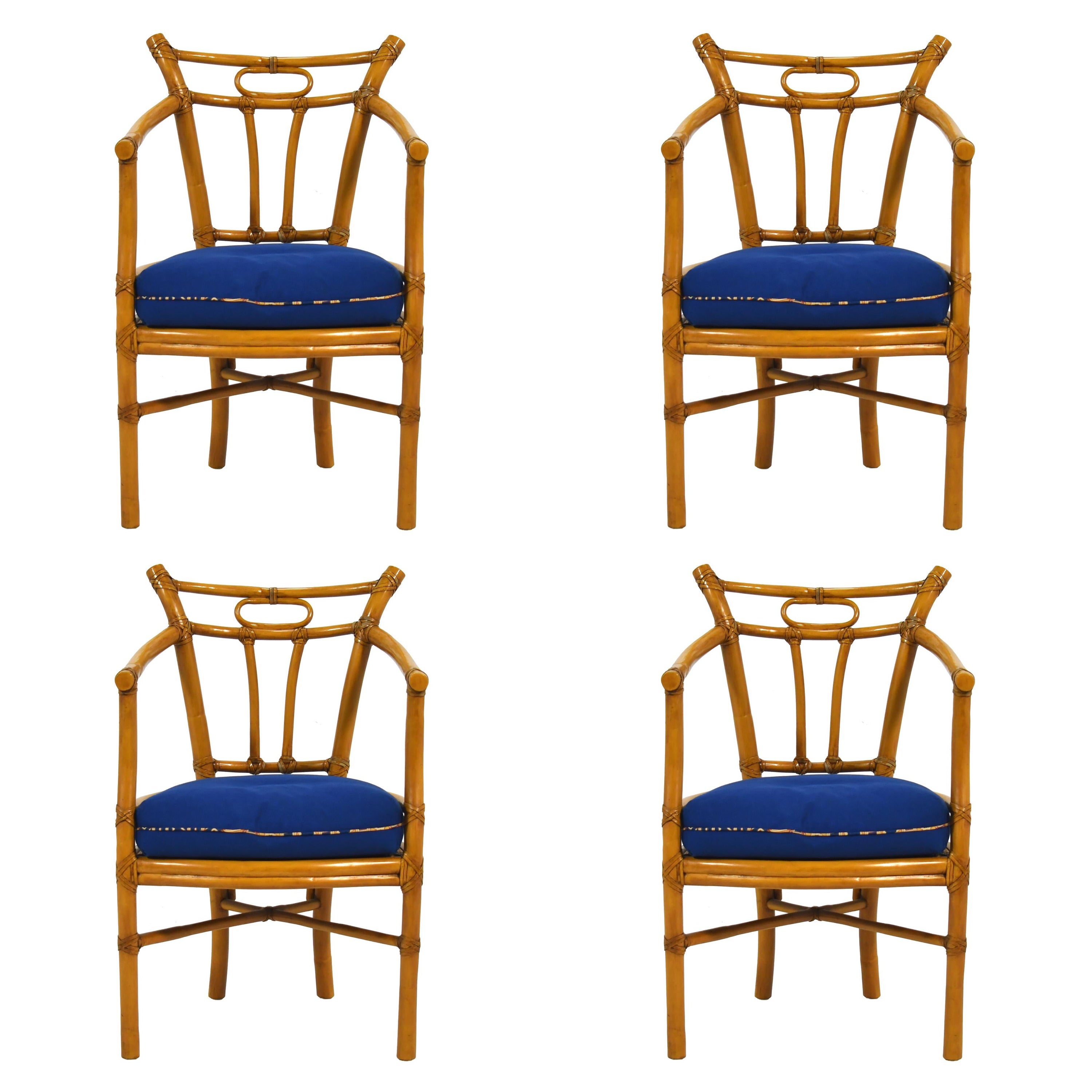 Set di quattro poltrone McGuire in vendita