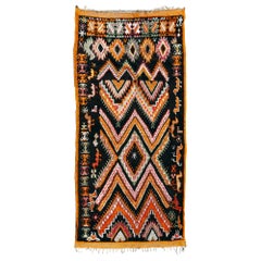 Tapis de couloir berbère marocain tissé à la main dans des tons naturels chauds