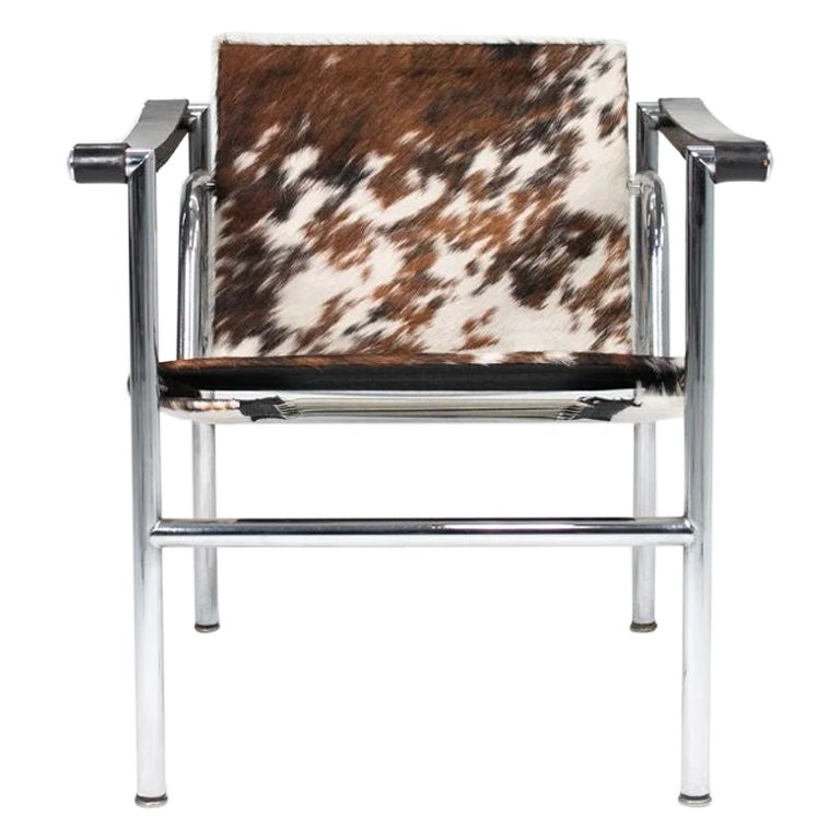 1960 Pair of LC1 Basculant Chair in Cowhide by Perriand Jeanneret & Le Corbusier