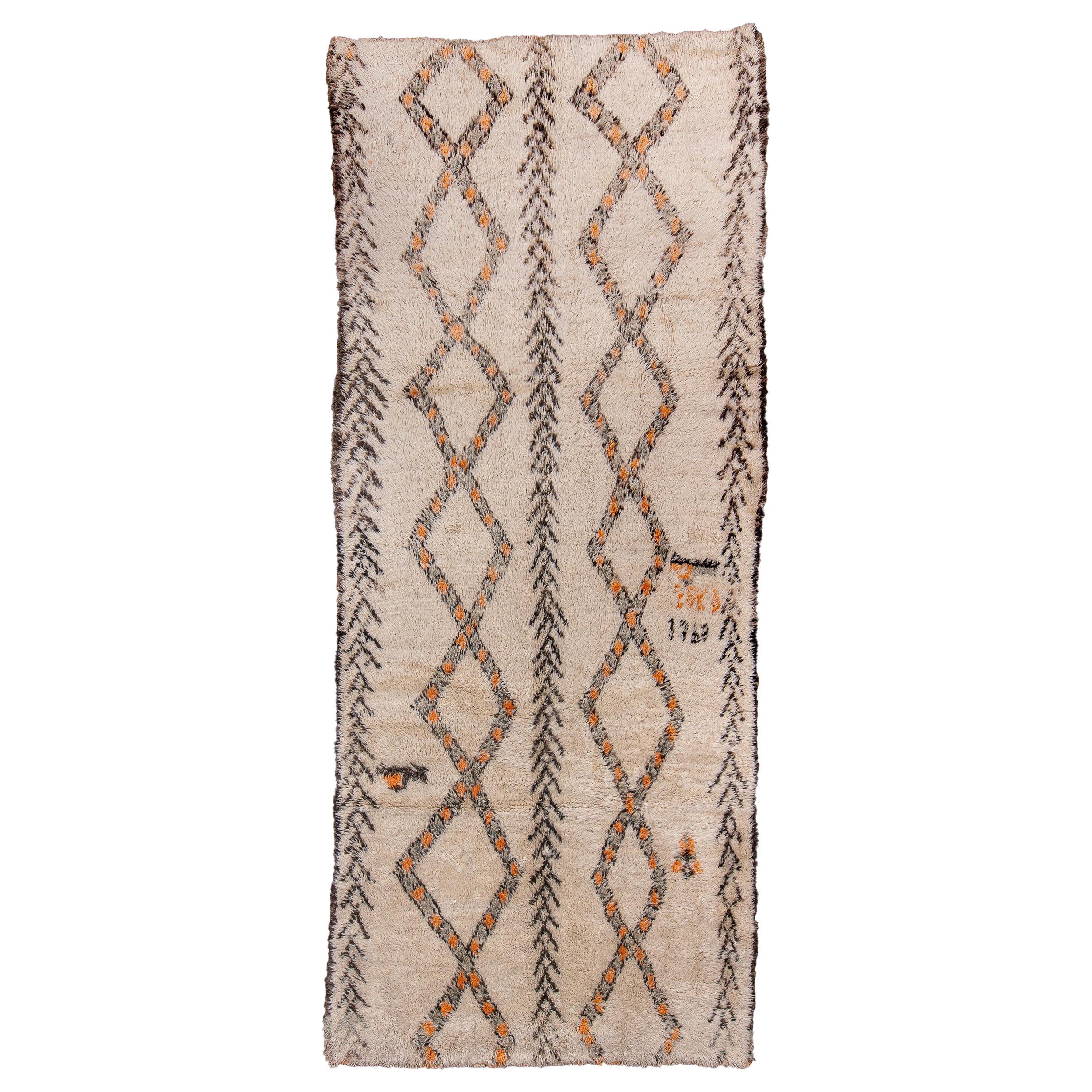 Vintage Ivory Moroccan Rug with Herringbone Design