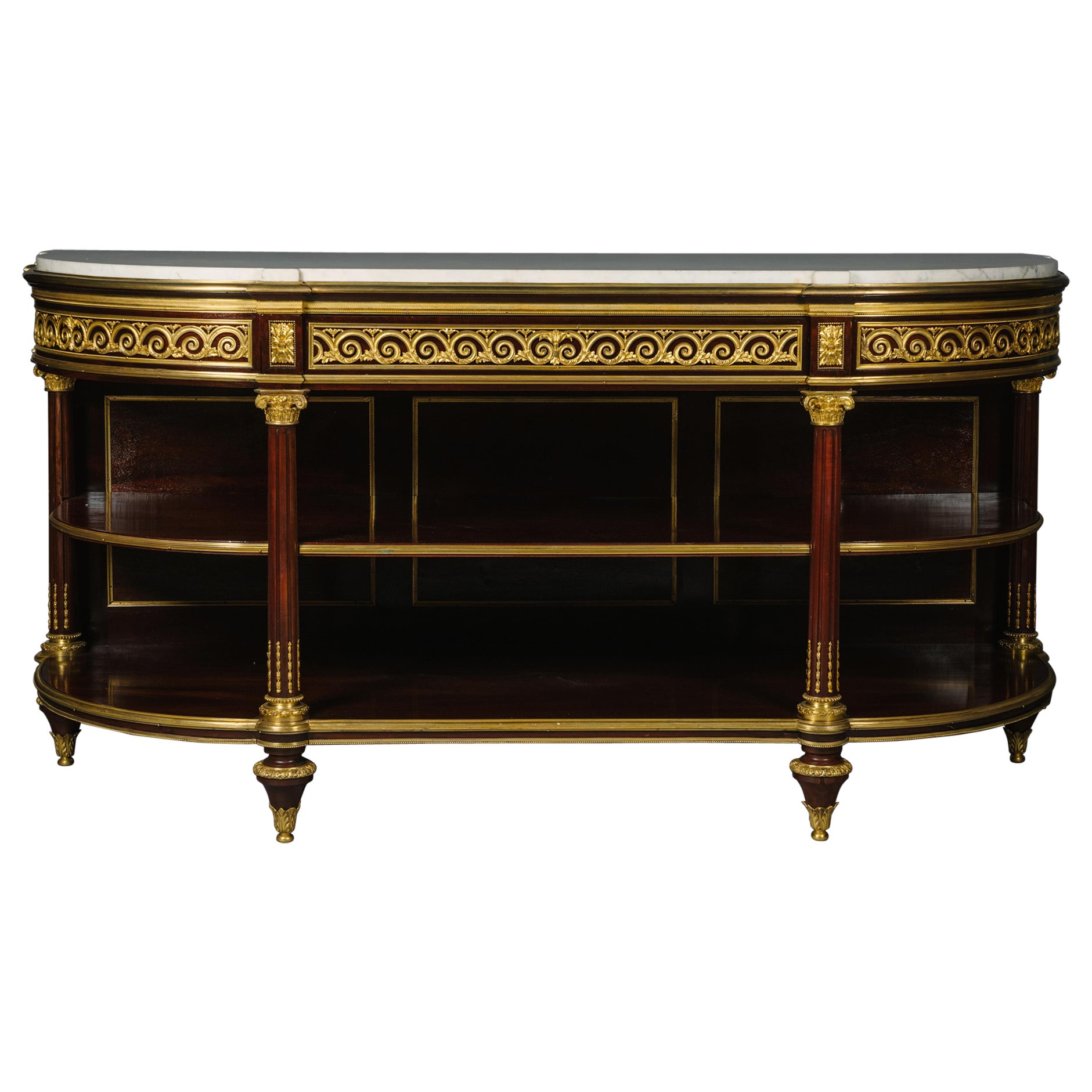 Console Desserte à trois niveaux de style Louis XVI montée en bronze doré en vente