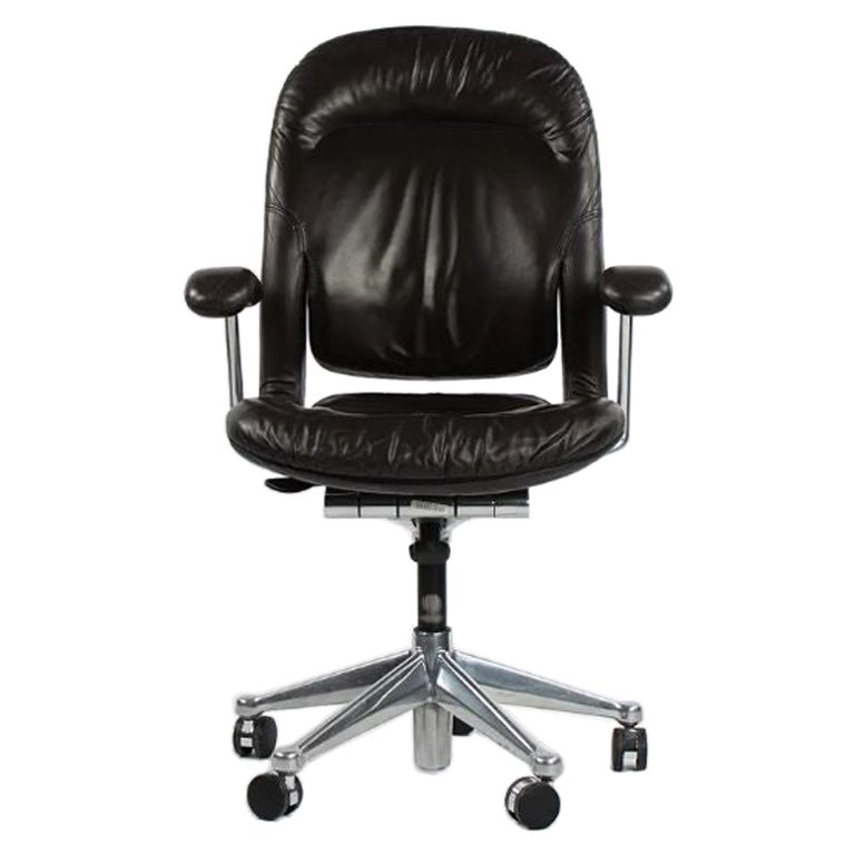 Silla de escritorio ejecutiva con respaldo alto Herman Miller Equa 1980 de Bill Stumpf en piel en venta