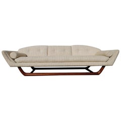 Vintage Mid Century Modern Gondola Sofa In Manner of Adrian Pearsall