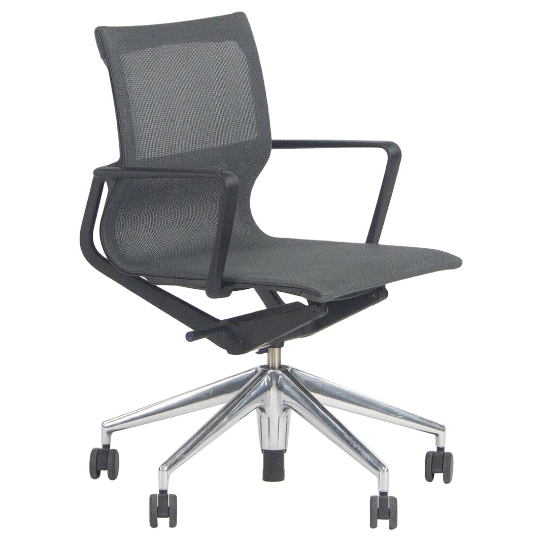 2018 Vitra Physix Rolling Desk Chair by Alberta Meda Gray Mesh Sets Available For Sale