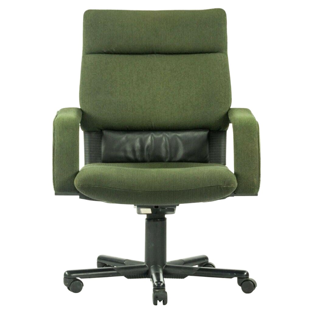 1997 Mario Bellini Vitra Figura Post Modern High Back Desk Chair in Green Fabric For Sale