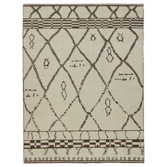 Rug & Kilim’s Moroccan Style Rug in Off-White with Brown Geometric Pattern